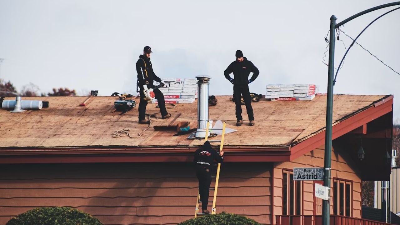 Should I Stay Home During Roof Replacement